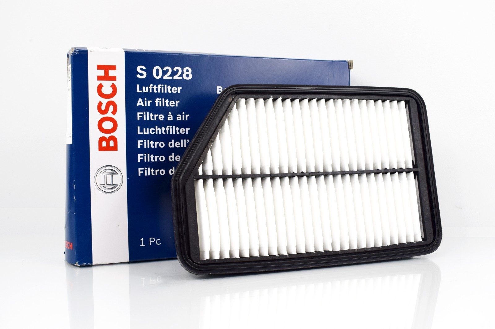AIR FILTER S0228 FITS HYUNDAI i30 i40 ix35 KIA CARENS SPORTAGE 1.6 1.7 2.0
