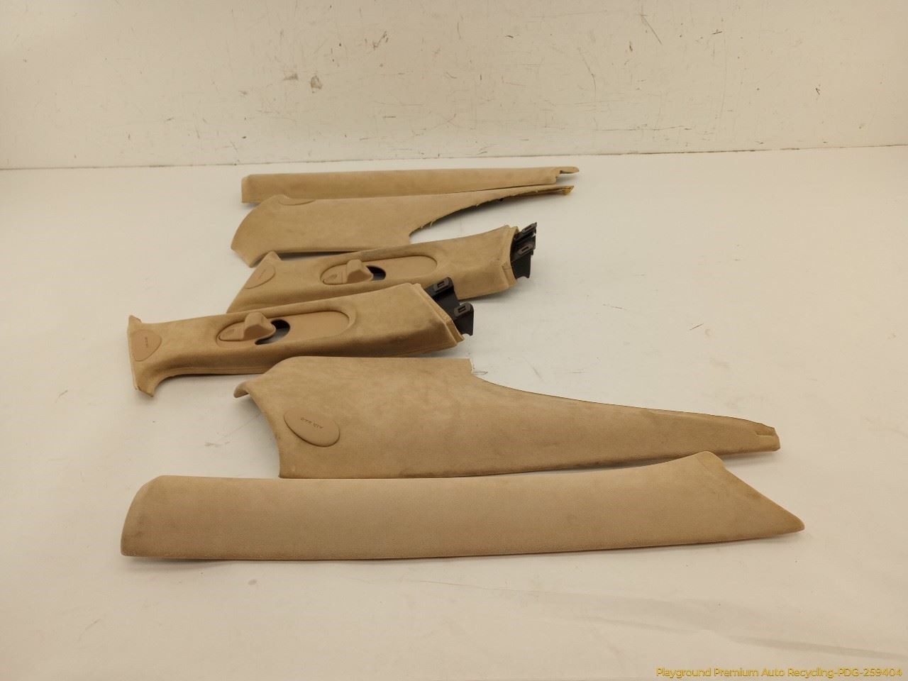 Maserati Quattroporte 2003-2008 Right Upper Trim panels Set