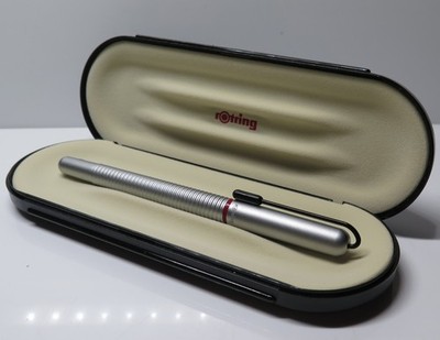 Rotring 900 Füllfederhalter mit einer M Feder und Box, new old stock