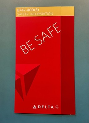 DELTA AIRLINES SAFETY CARD--  747-400