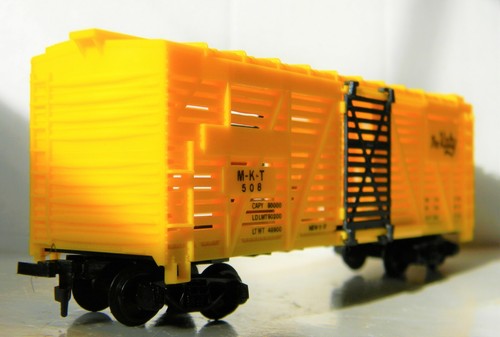 Model Power Stock Car ~ Missouri Kansas & Texas ~ Rd# MKT 508 With 3 Pigs - HO - Picture 8 of 10