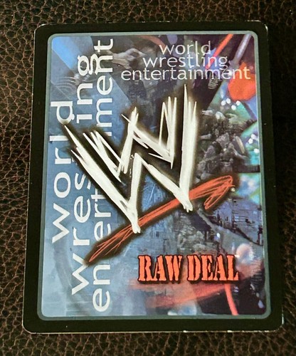 BACKSTAGE AREA AUTHENTIC TORRIE WILSON WWE SIGNED/AUTO TRADING CARD - Picture 2 of 2