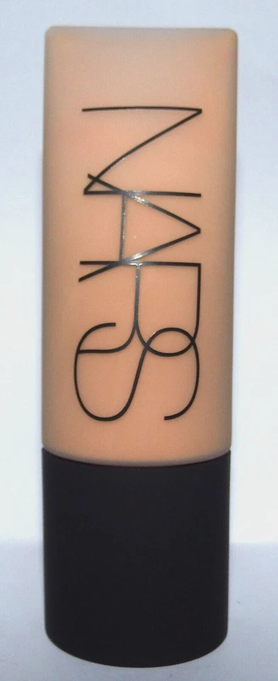 NARS Soft Matte Complete Foundation Gadiz Medium-Deep 3 45ml