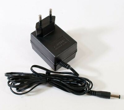 Ferm AC Adapter 6V 300mA Netzteil Europlug Für Profiwerkzeuge