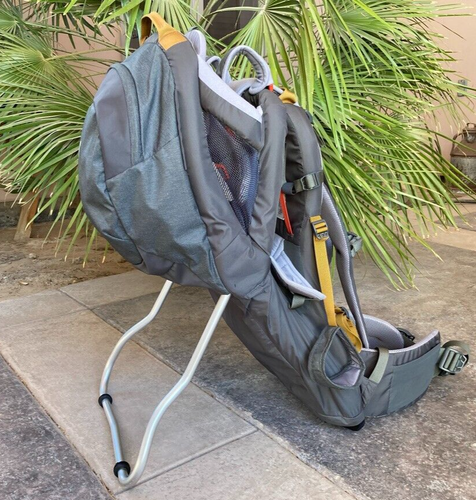 Mochila de senderismo portabebés Kelty Journey PerfectFit sombra oscura - Imagen 2 de 12