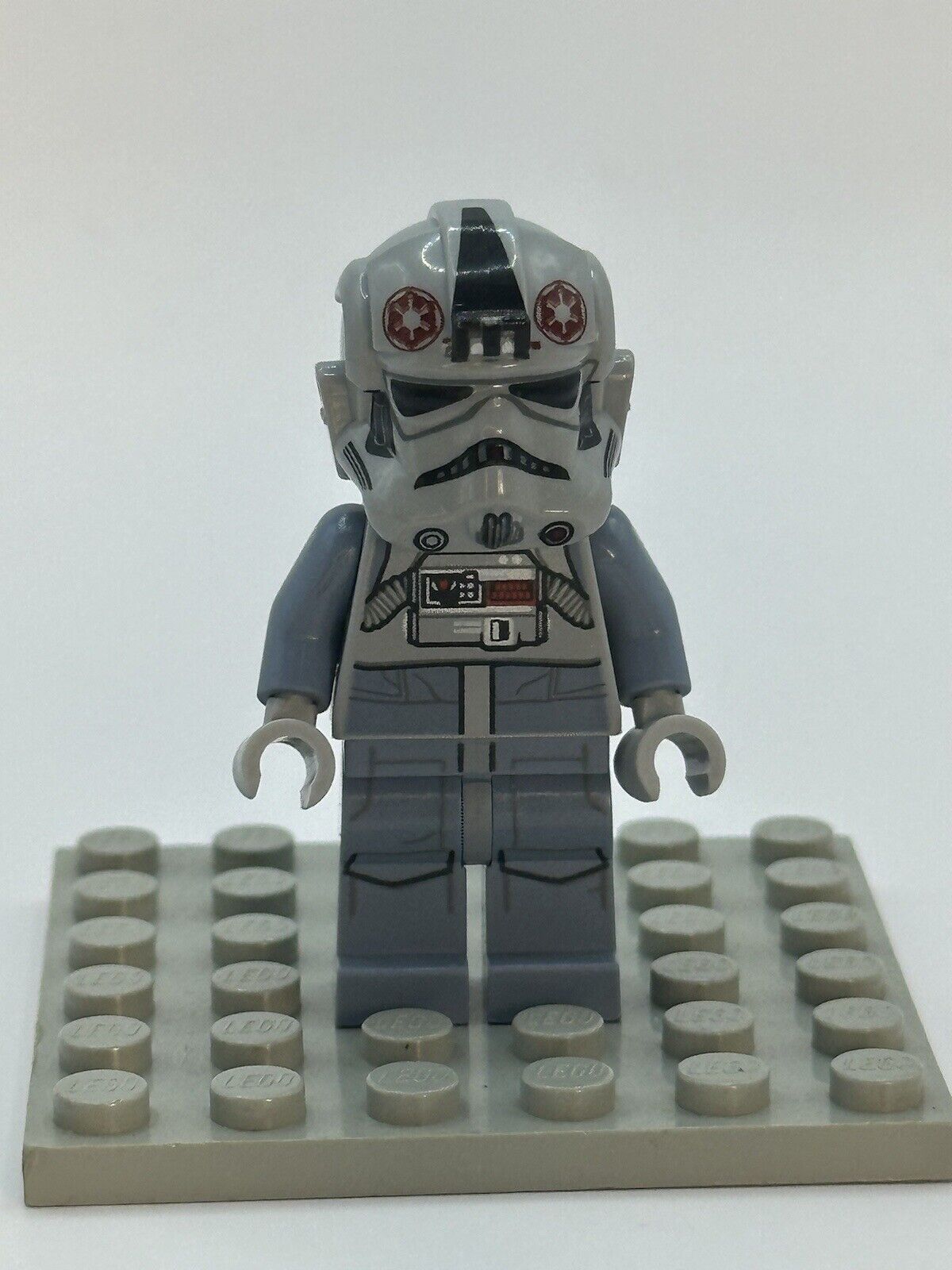 LEGO Star Wars AT-AT Driver Minifigure (75054 75075) sw0581