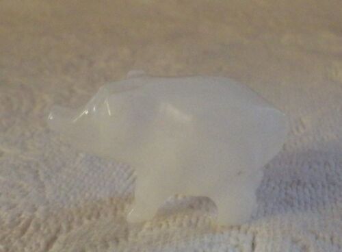 Minatures Marble White Pig Decorative Collectible Figurine 1.25" Long - Picture 1 of 3