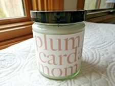 BROKEN TOP BRAND CANDLE 9 oz PLUM CARDAMOM 50 HR BURN SOY COTTON NATURAL OILS