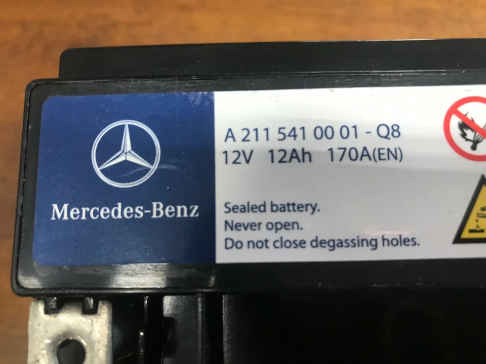 Оригинальный подлинный Mercedes Benz вторичный резервный SBC вспомогательный вспомогательный аккумулятор w211 - Изображение 2 из 4