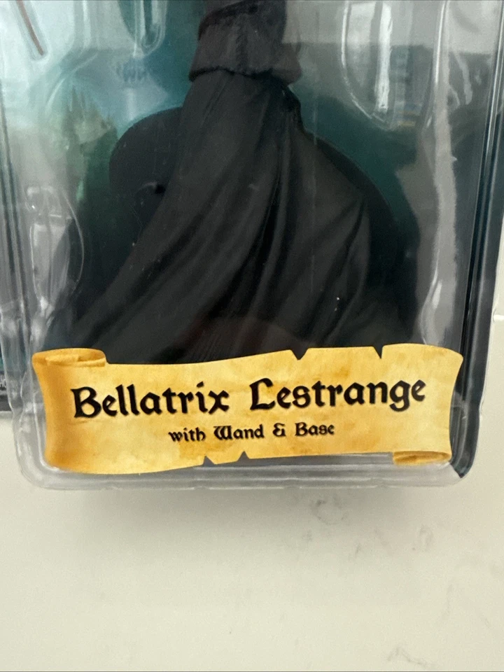 NECA Harry Potter Figure - Order of the Phoenix Series 3 BELLATRIX LESTRANGE NEW - Image 3 of 4