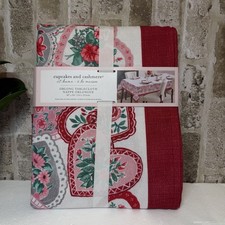 Cupcakes and Cashmere Valentine Theme Tablecloth Oblong 60" x 84" NWT