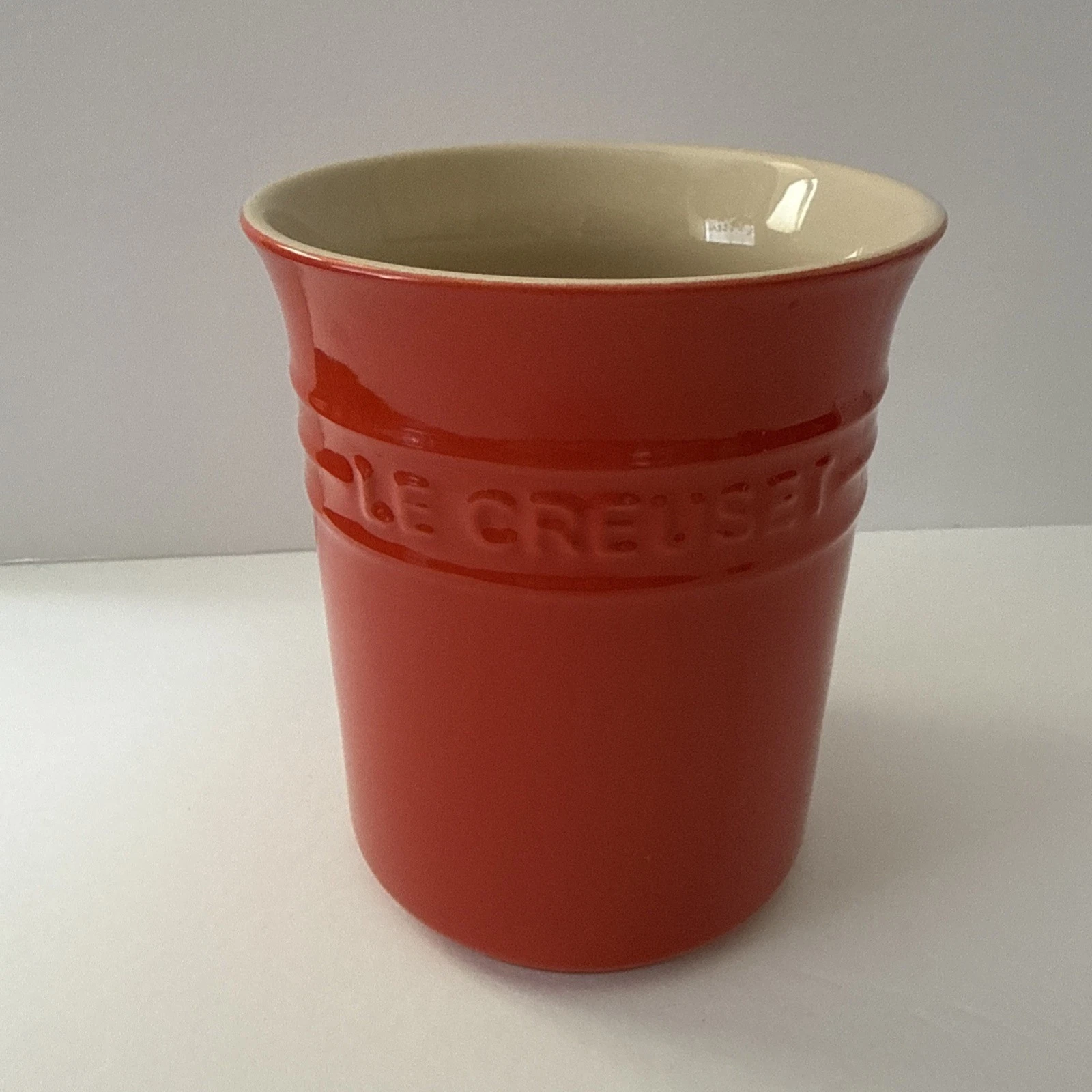 Le Creuset 1 Liter Stoneware Utensil Crock Orange/cream 4-7/8”w X 5-7/8”H