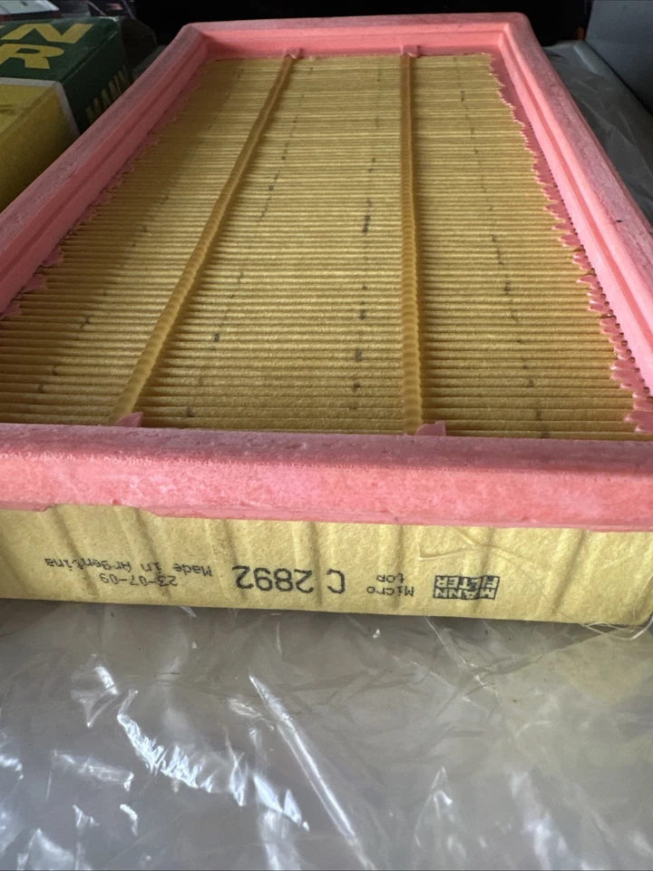 Filtro de ar compatível com FIat Stilo 2001 - 2008 1.6 Mann C2892 - 46809150 46809151 - Imagem 2 de 4