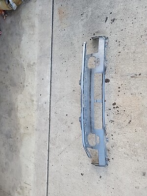 READ 1984-1985 BMW 325e Front Metal Bumper Valance Early E30 325 Coupe Sedan 55