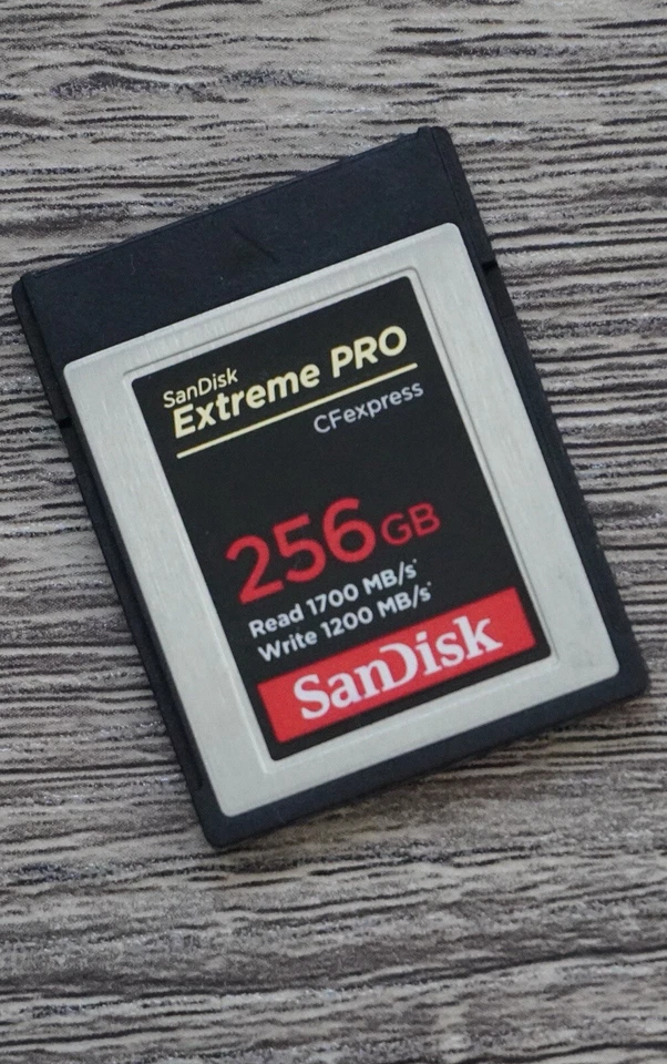 Sandisk Extreme PRO 256GB CFexpress Card Type B Speed up to 1700MBs 4K XQD - Image 2 of 4