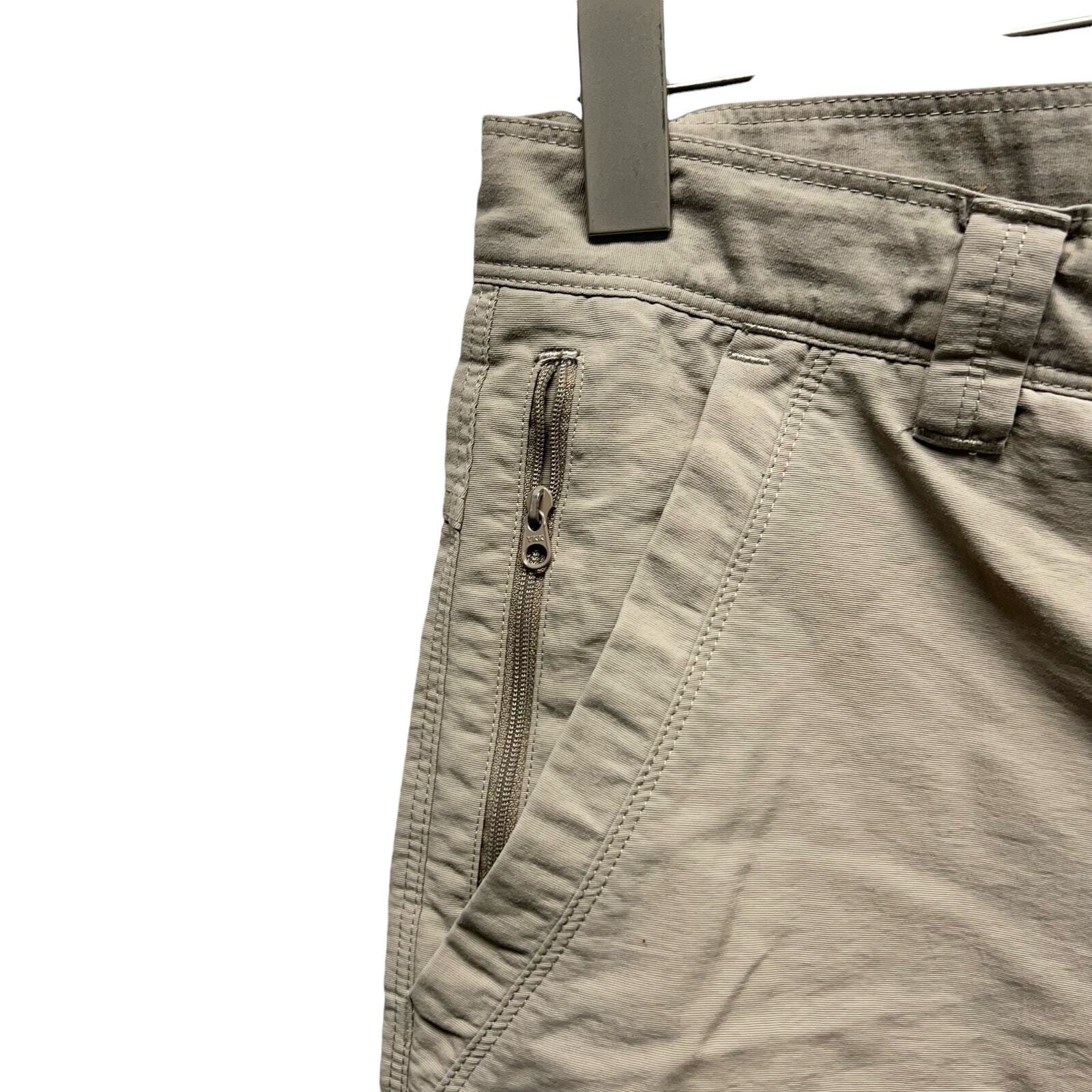 The North Face Horizon II Shorts in Beige Men’s Size 32 thumbnail 4