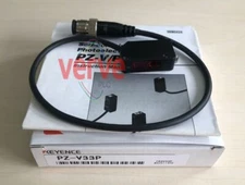 New In Box KEYENCE PZ-V33P Photoelectric Sensor