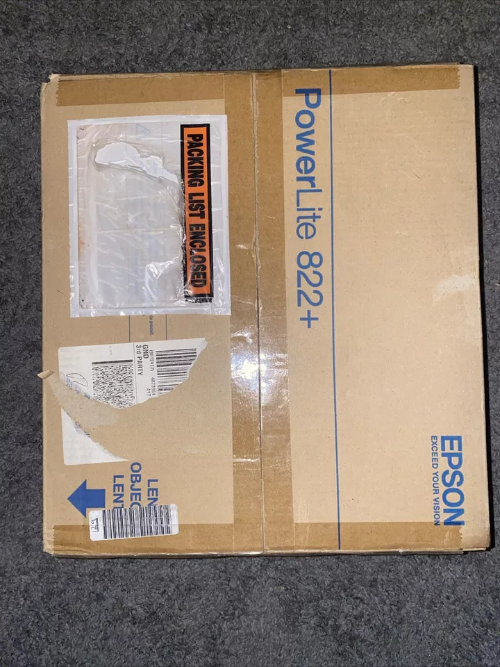 Epson Portable PowerLite 822+ 3LCD Projector Digital Multimedia 1080i HDMI Video - Image 4 of 4