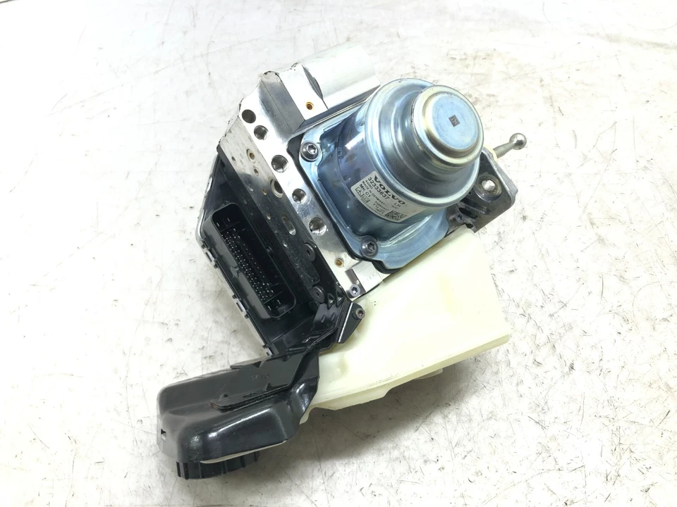 2019-2024 VOLVO S60 POWER BRAKE BOOSTER MASTER CYLINDER ASSEMBLY OEM - Image 4 of 4