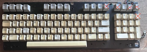 Commodore 1 X Key From "C 128 Keyboard", Complete Key With Spring & Stamp