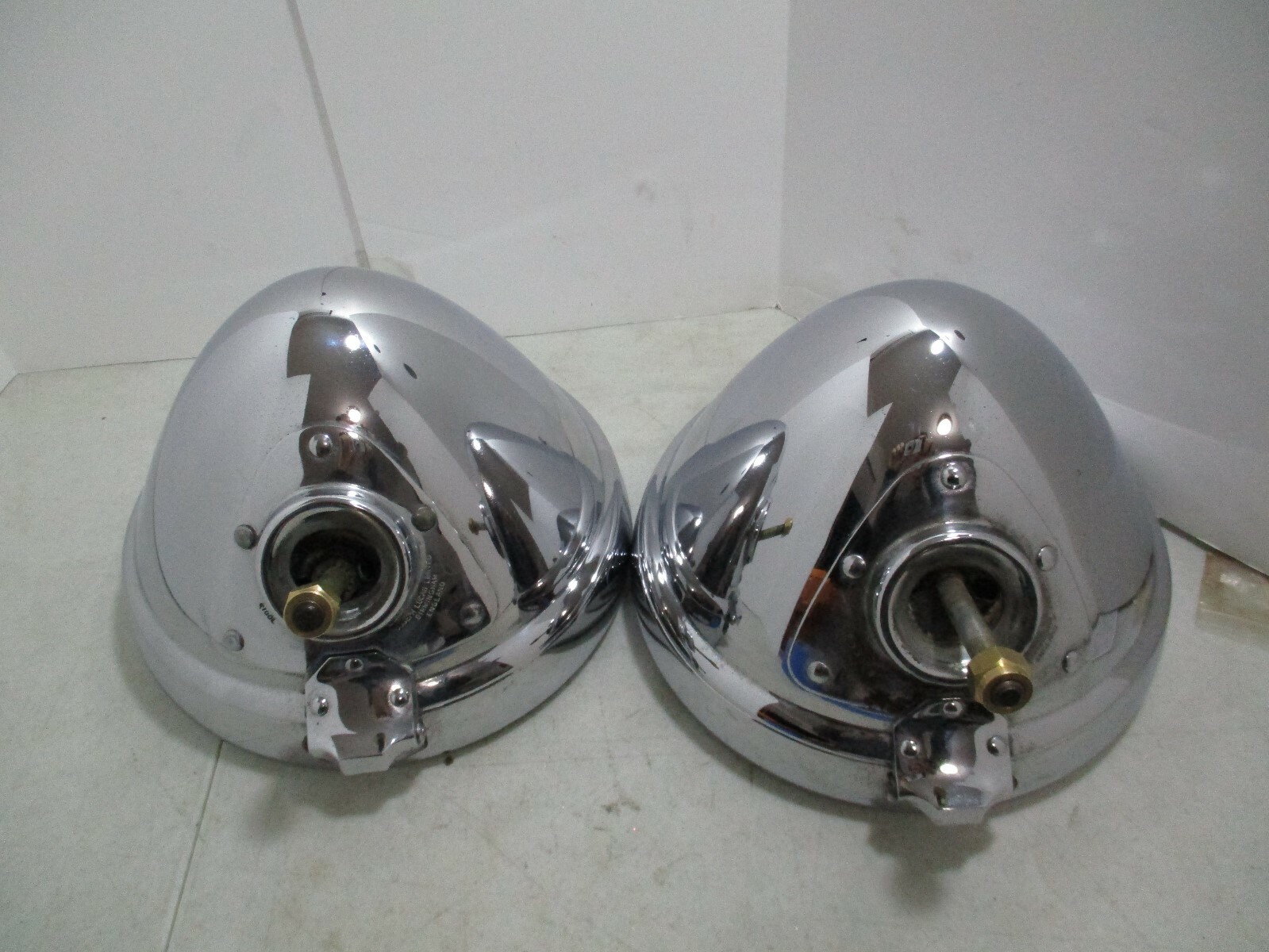 Lucas R100 sealed beam headlights Rolls-Royce 25/30, Wraith, PIII &Silver Wraith