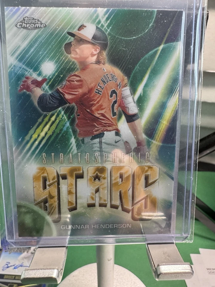 2024 Topps Chrome Update- Stratospheric Stars Gunnar Henderson Balt Orioles SSP - Image 2 of 4