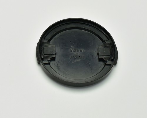 Genuine Pentax 52mm Snap On Front Lens Cap Silver Black SMC (2717) - Picture 2 of 2