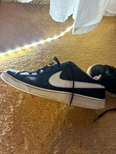 Nike Herren Sneaker Low Top Schwarz/Weiß EU ...