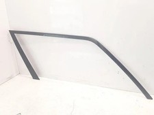 MERCEDES-BENZ E W124 Heckscheibe hinten rechts 2.50 Diesel 83kw 1995 20748948 MERCEDES-BENZ E W124 Heckscheibe hinten rechts 2.50 Diesel 83kw 1995 20748948