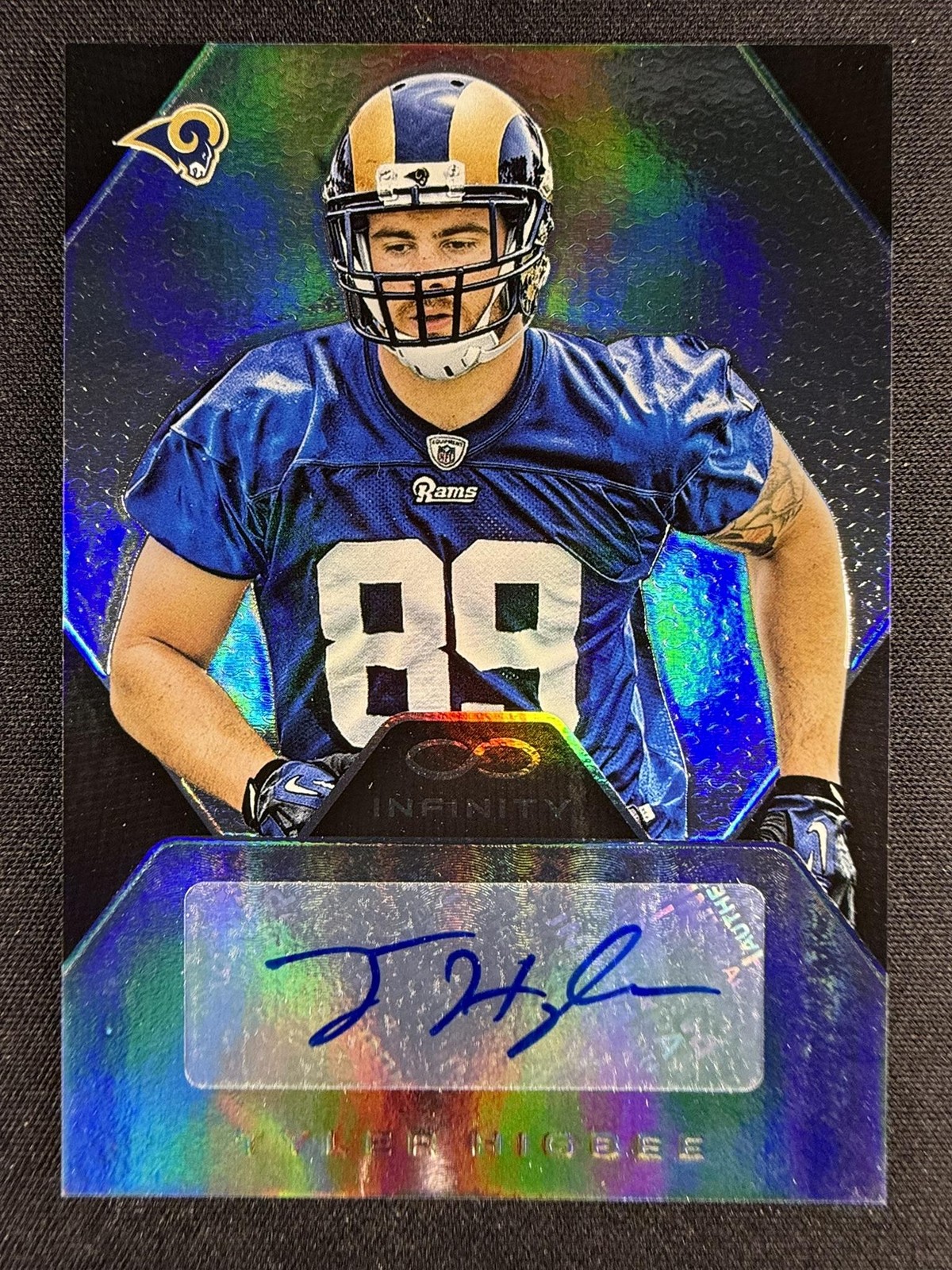 Tyler Higbee Panini Infinity Rookie Autograph #RATH Base