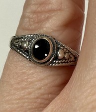 Vintage 925 Sterling Silver Ring Black Onyx 4.75 oval Ornate