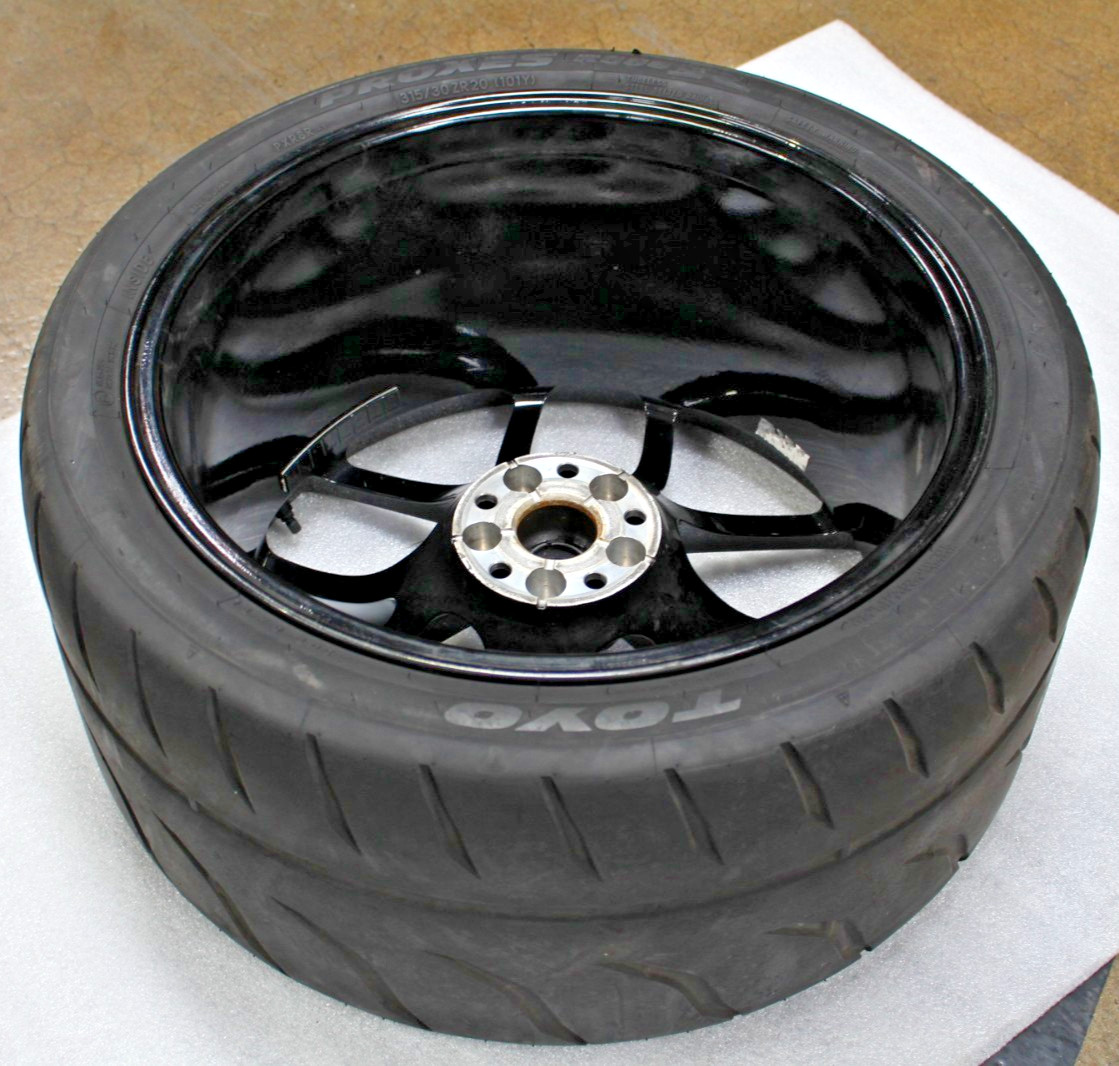 McLaren 720S, Rear Wheel, Scratches, Used