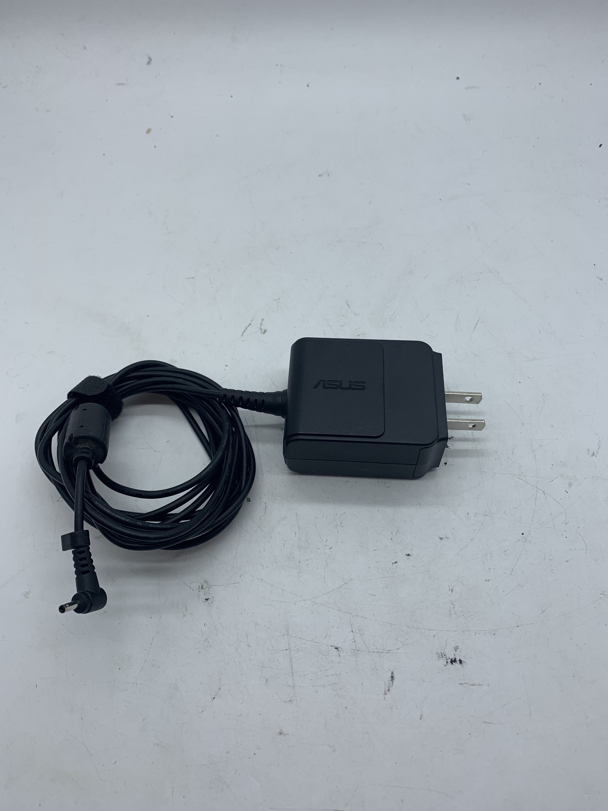 ASUS AD82030 19V 1.58A AC/DC Adapter w/ FREE SHIPPING