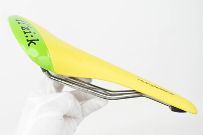 fi'zi:k Antares サドル イエロー/グリーン NOS FIZIK ANTARES YELLOW GREEN VINTAGE SADDLE SEAT RACING ROAD