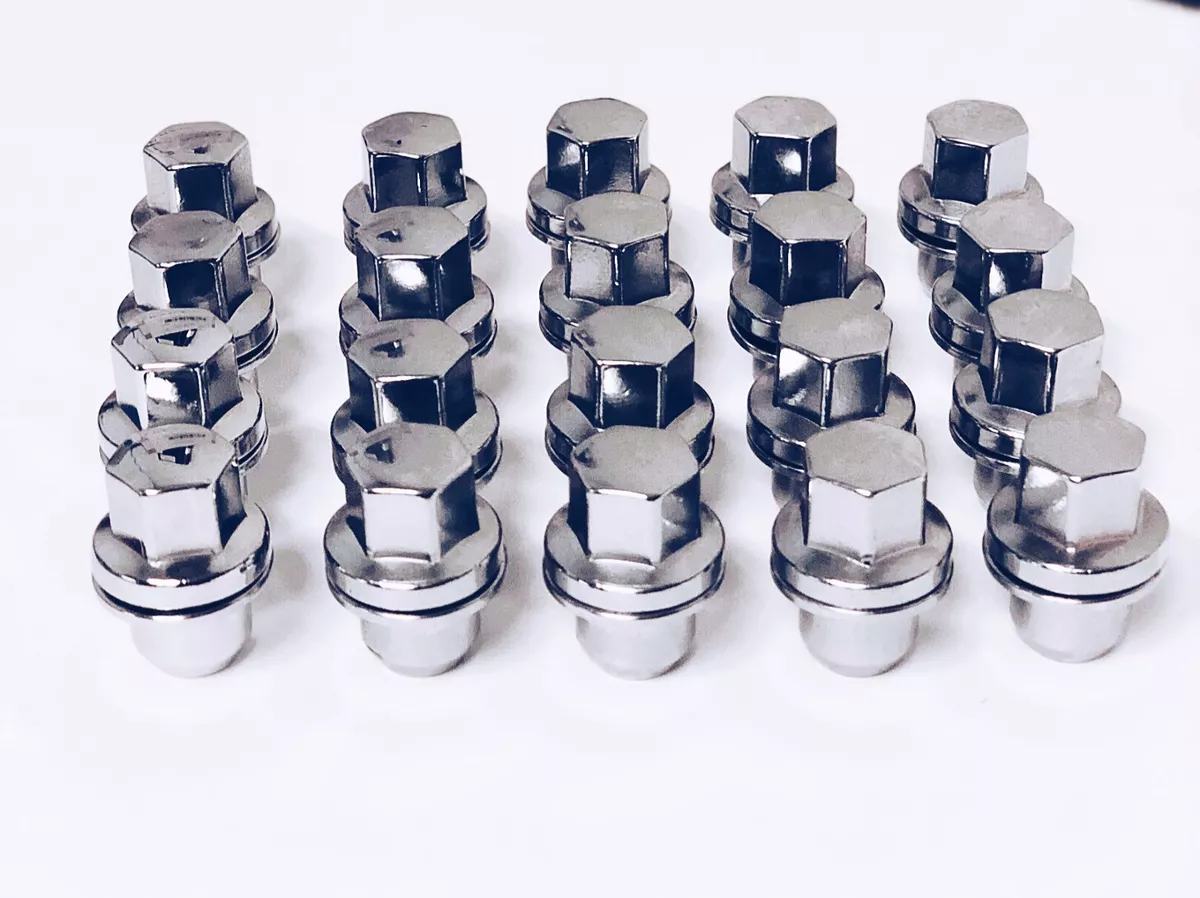 14x1.5 Chrome Solid One Piece Lug Nuts for 2006 2020 Land Range