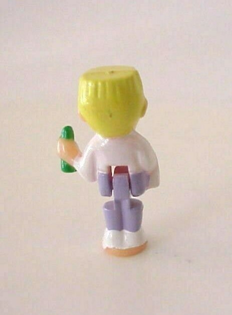 polly pocket ultimate pool party