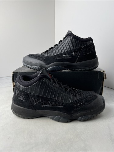 red jordan 11 size 8