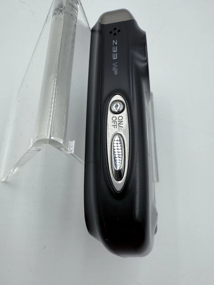 Cámara digital Fujifilm Finepix Z33 WP impermeable con cargador y tarjeta de memoria Foto 4 de 4