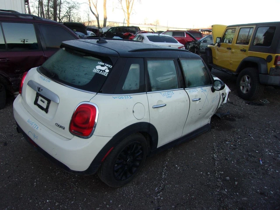 Driver Left Rear Side Door 4 Door Fits 15-20 MINI COOPER 2019330 Foto 4 de 4