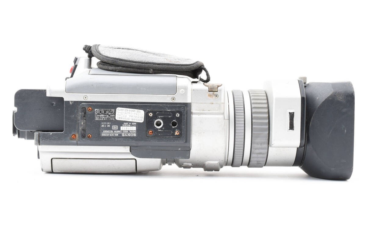 Sony DCR-VX2000 MiniDV Digital Camcorder Handycam Video CameraUSED