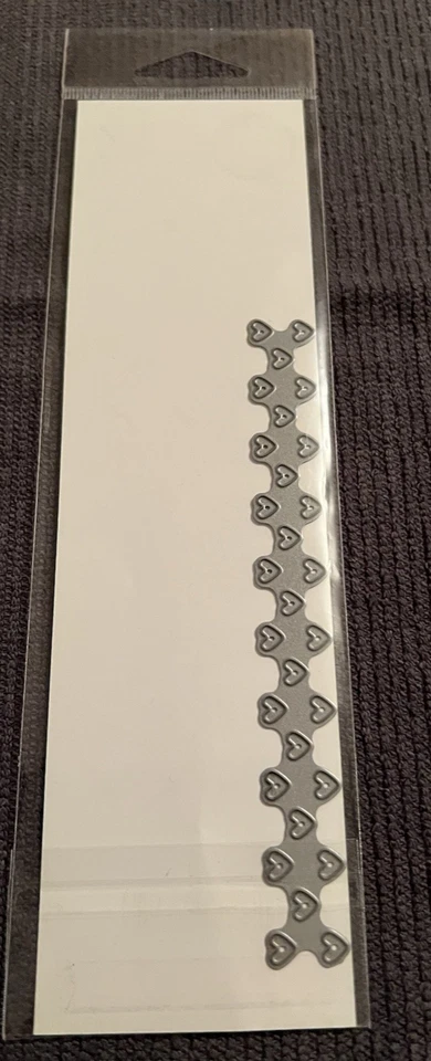 Heart Border Steel Die Impression Obsession DIE134-D San Valentín Nuevo de Lote Antiguo Foto 2 de 3