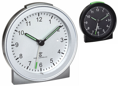 TFA 60.1517 Funkwecker analog lautlos Snooze Reisewecker Sweep Uhrwerk