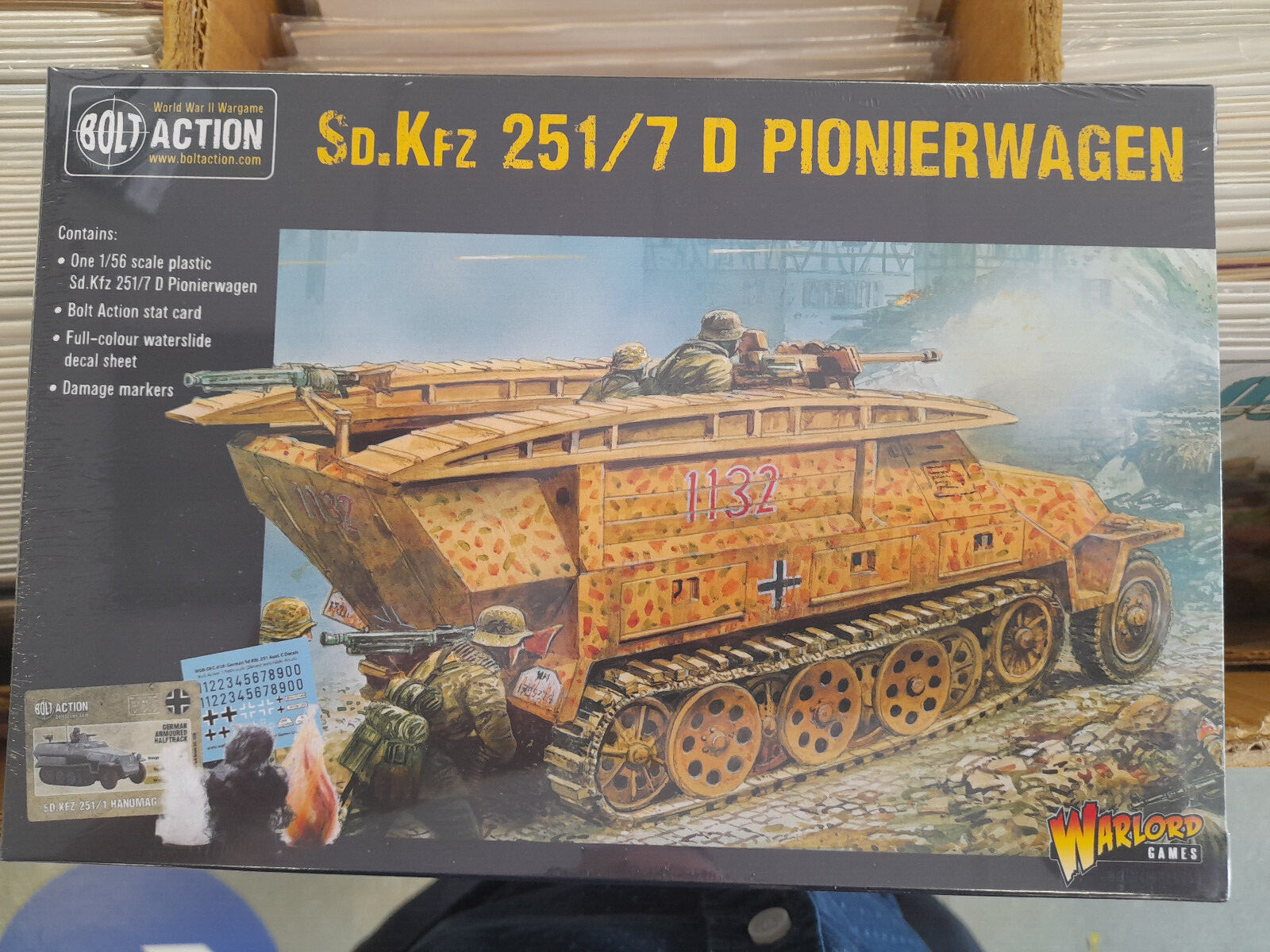 WARLORD GAMES BOLT ACTION GERMAN SD.KFZ 251/7 D PIONIERWAGEN - NEW & SEALED