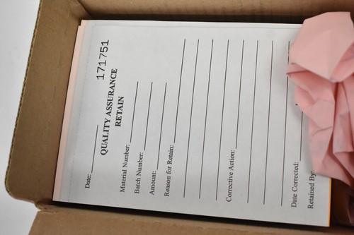 ULine Fluorescent Quality Assurance Retain Inventory Tags Carbon 2 Part 5" x 7" - Picture 2 of 4