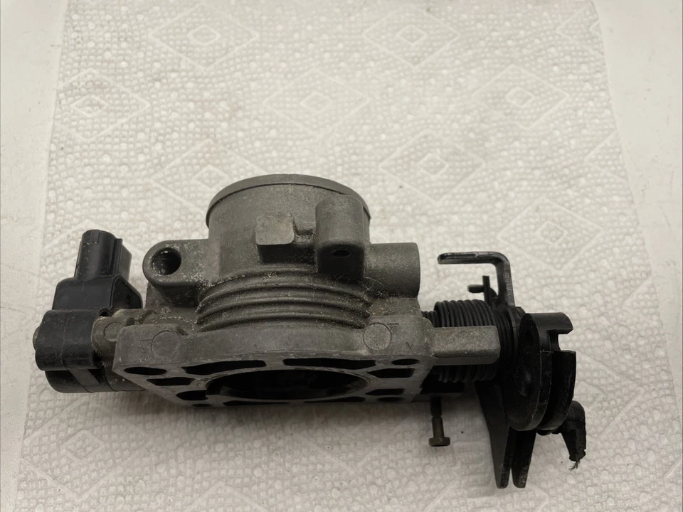 1996 1997 1998 1999 2000 2001 2002 Ford Contour Mercury Cougar 2.5LThrottle Body - Image 4 of 4