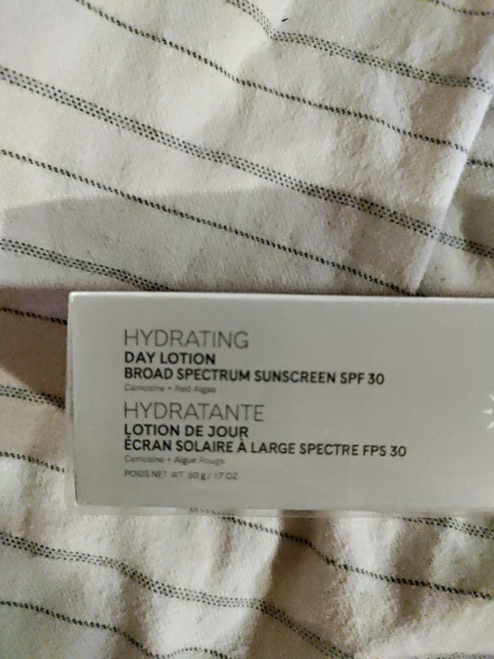 🔥ARTISTRY™ Skin Nutrition™ Loción hidratante de día| con protección FPS | 50 ml🔥 Foto 2 de 4