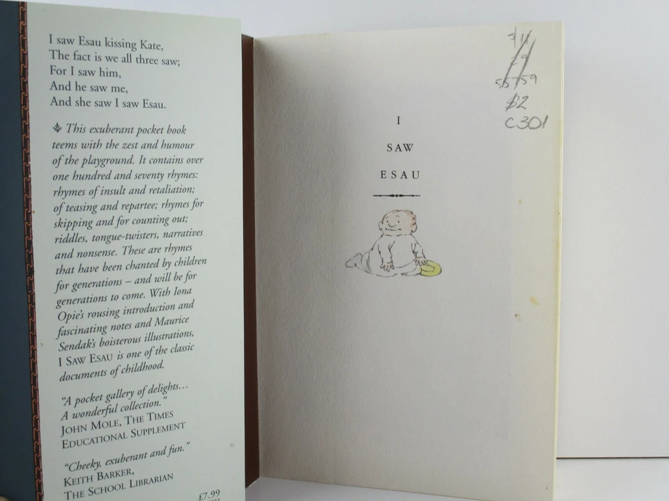 I Saw Esau  The Schoolchild's Pocket Book Paperback Iona Opie 1992  (B8) - Image 2 of 3