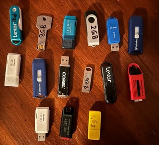 15 Used & Working Computer USB storage Drives/Memory various sizes (Unit Find)