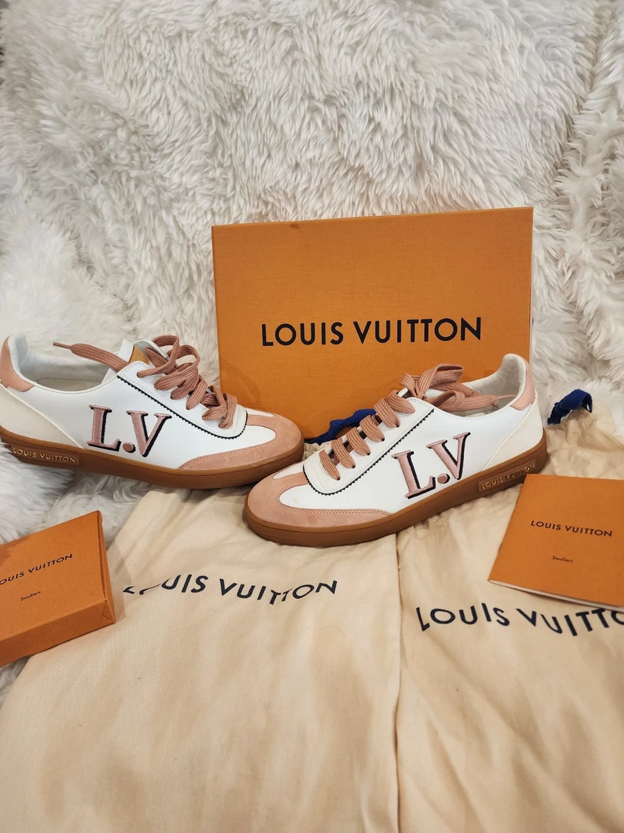 25+ Louis Vuitton Leather Low Top Athletic Shoes for Women for