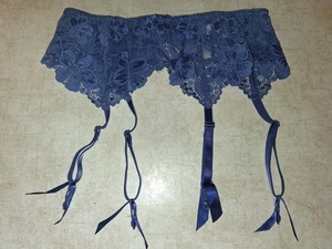 Vintage Y2K Victoria's Secret Garter Belt Womens Blue Medium Lace 